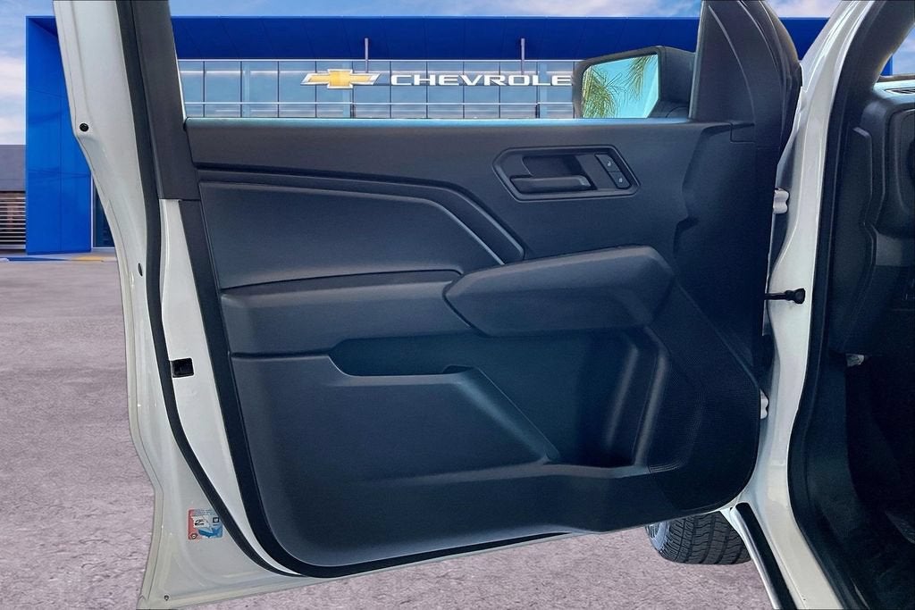 2024 Chevrolet Colorado WT
