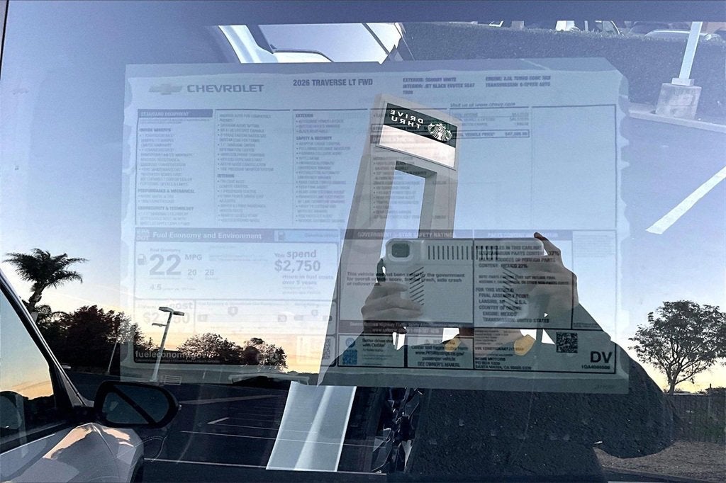 2026 Chevrolet Traverse LT