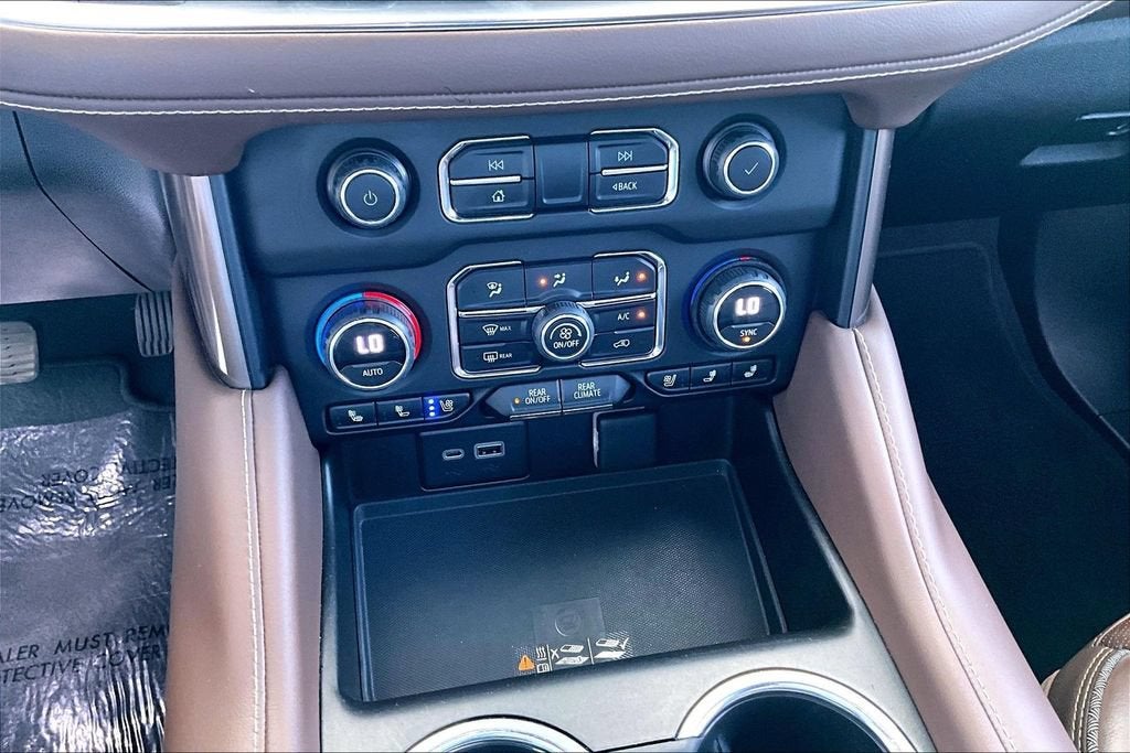 2023 Chevrolet Suburban High Country