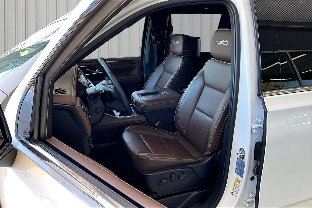 2023 Chevrolet Suburban High Country