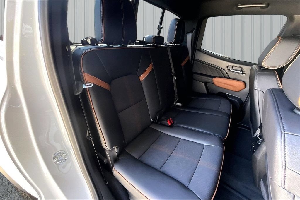 2025 GMC Canyon AT4