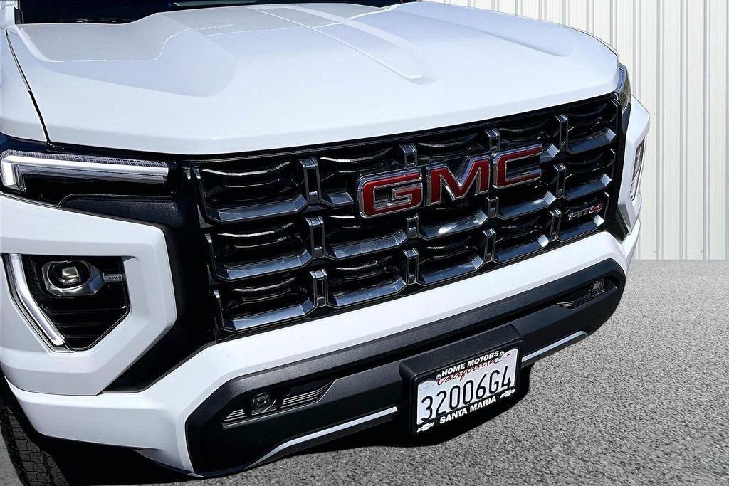 2025 GMC Canyon AT4