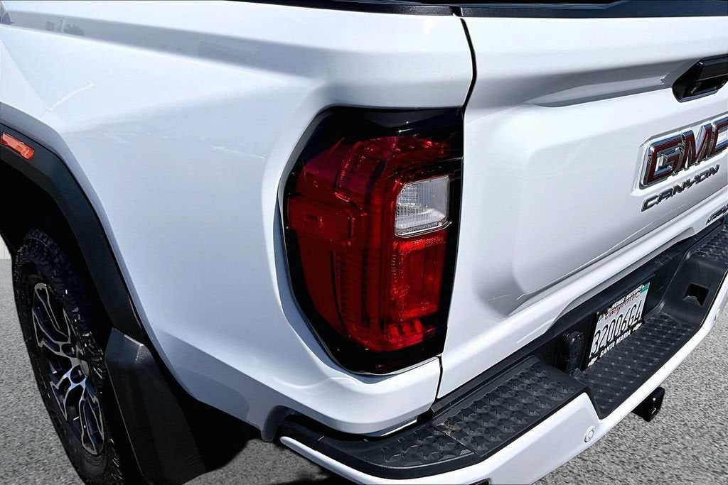 2025 GMC Canyon AT4 - Photo 28
