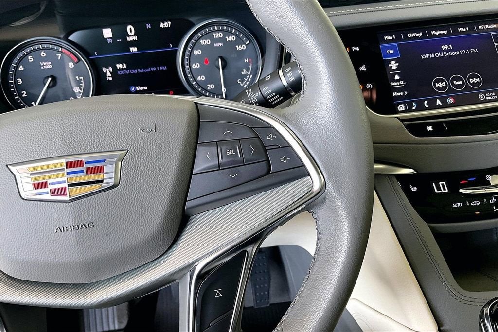 2023 Cadillac XT5 Premium Luxury