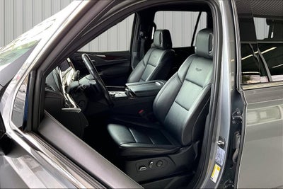 2022 Cadillac Escalade Luxury