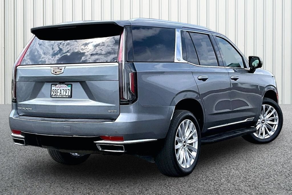 2022 Cadillac Escalade Luxury