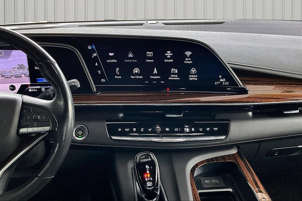 2022 Cadillac Escalade Luxury