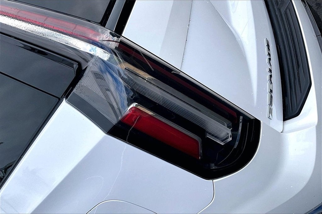 2022 Cadillac Escalade Sport