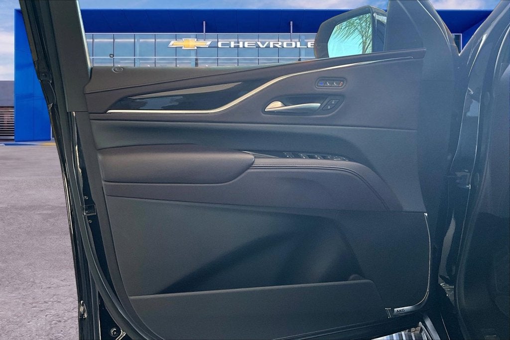 2023 Cadillac Escalade 4WD Sport Platinum
