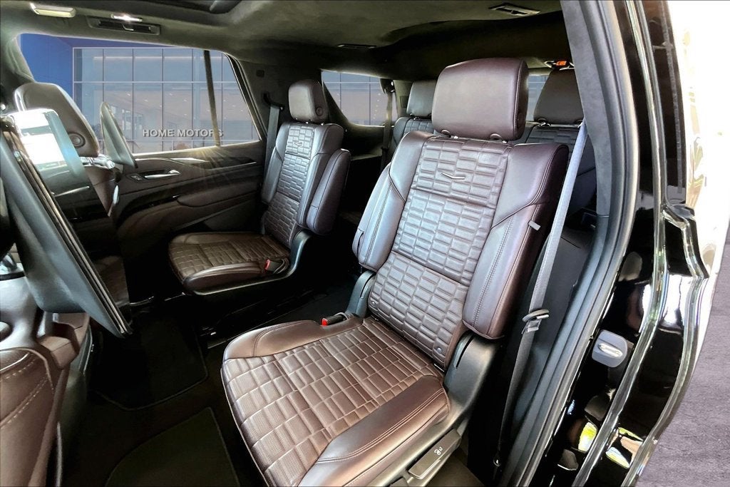 2023 Cadillac Escalade 4WD Sport Platinum