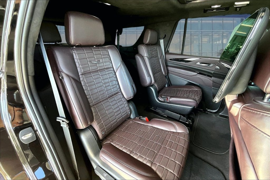 2023 Cadillac Escalade 4WD Sport Platinum