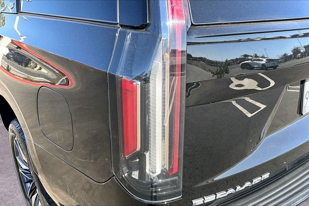 2023 Cadillac Escalade 4WD Sport Platinum