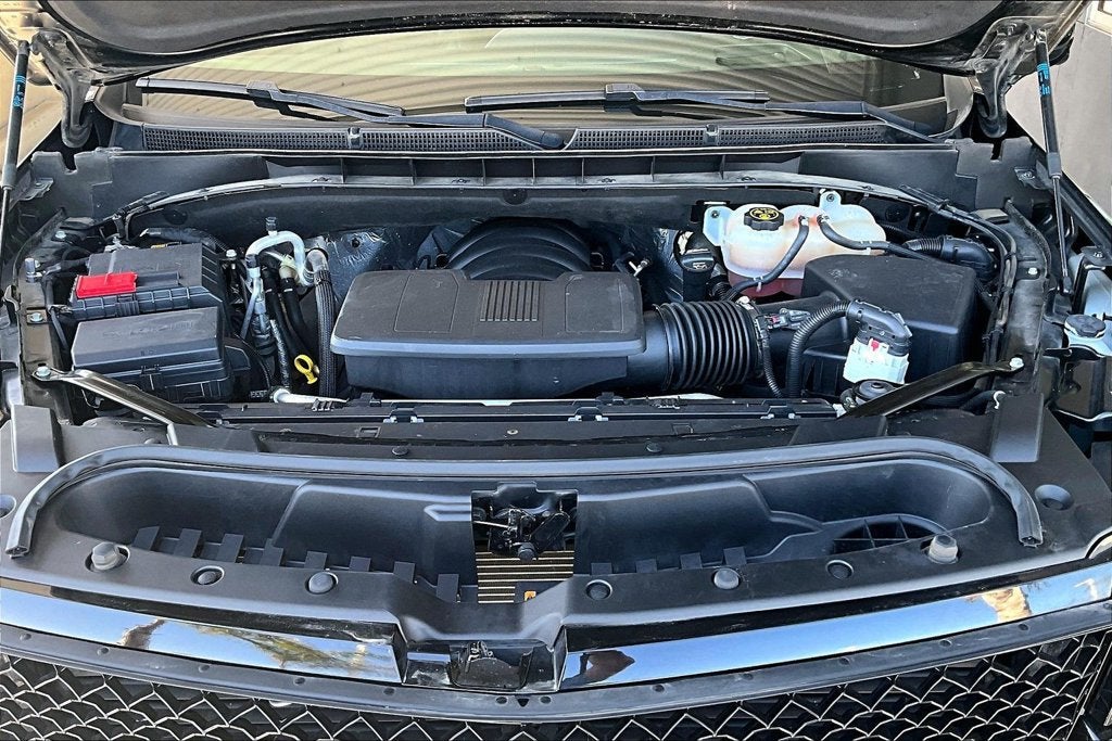 2023 Cadillac Escalade 4WD Sport Platinum