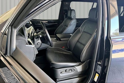 2023 Cadillac Escalade ESV Sport