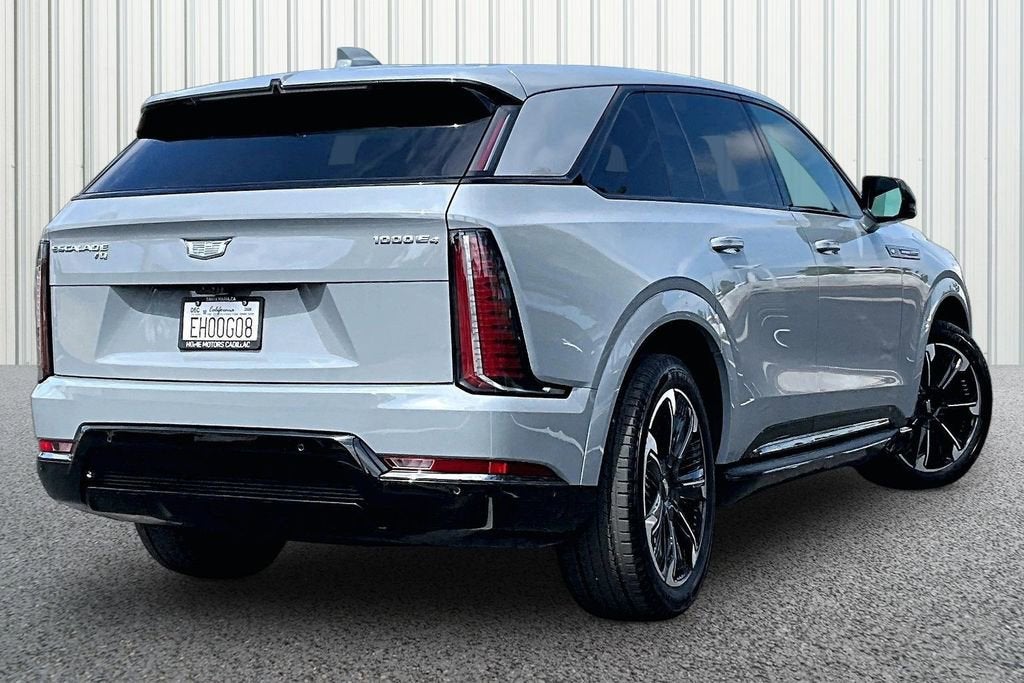 2026 Cadillac ESCALADE IQ Sport