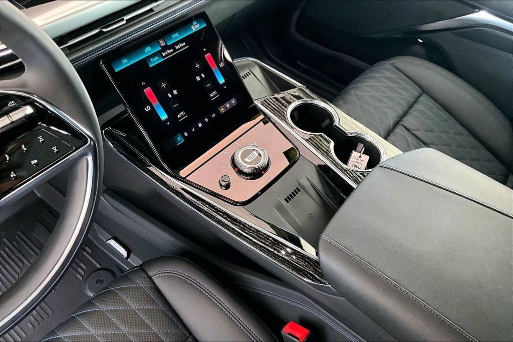 2026 Cadillac ESCALADE IQ Sport