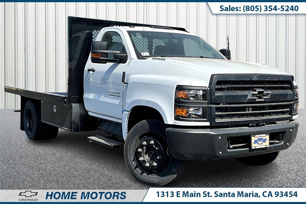 2023 Chevrolet Silverado 5500 HD Work Truck