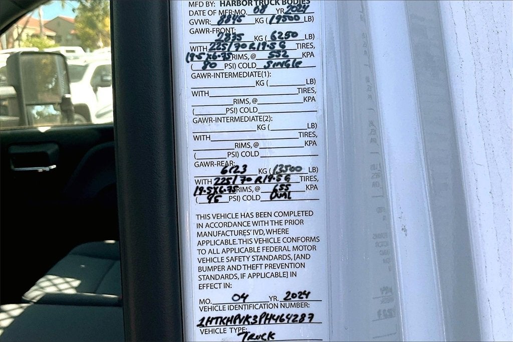 2023 Chevrolet Silverado 5500 HD Work Truck