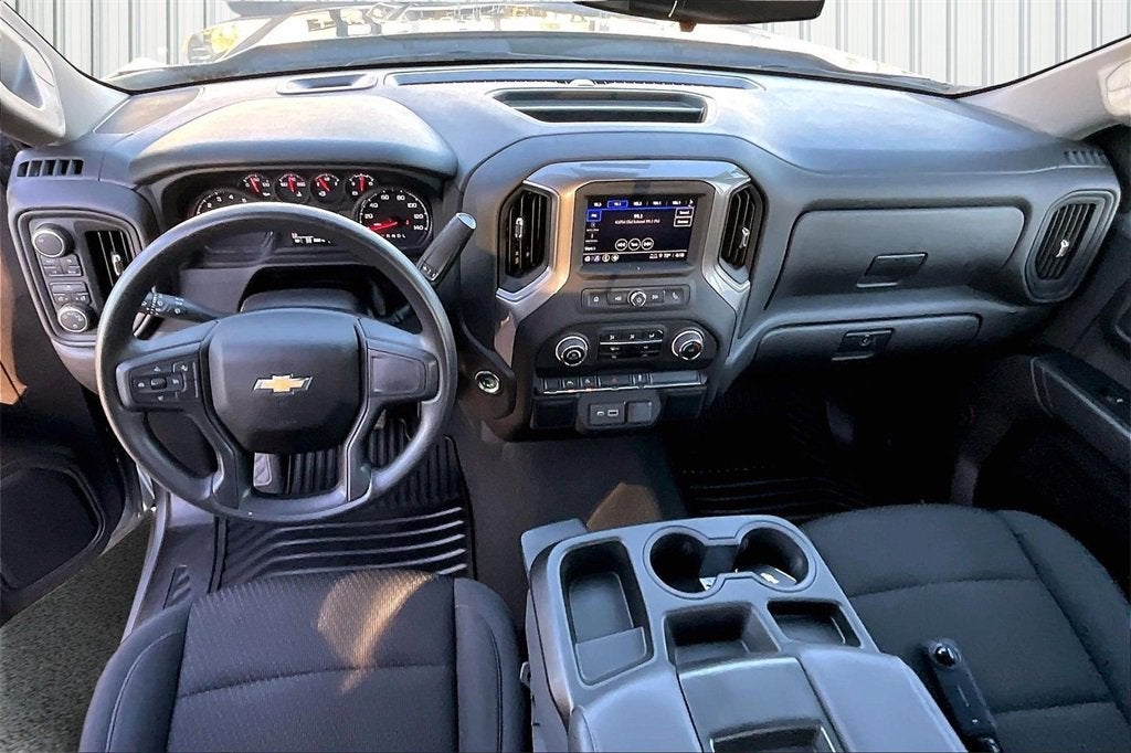 2025 Chevrolet Silverado 1500 WT