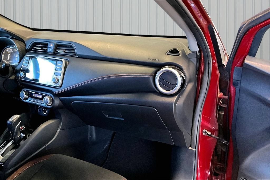 2020 Nissan Versa SR