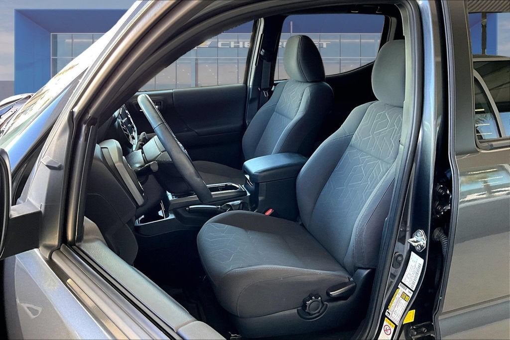 2018 Toyota Tacoma SR