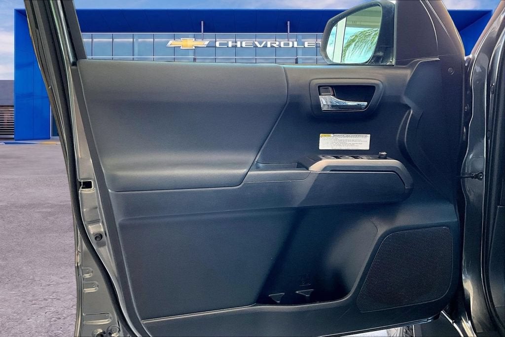 2018 Toyota Tacoma SR