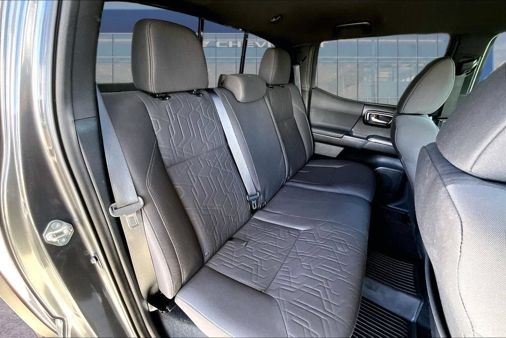 2018 Toyota Tacoma SR