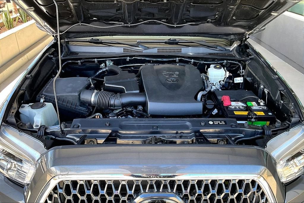 2018 Toyota Tacoma SR