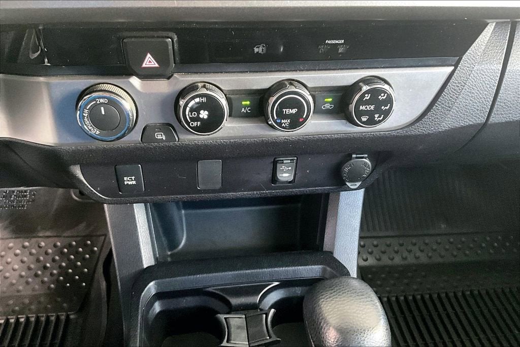 2017 Toyota Tacoma SR5