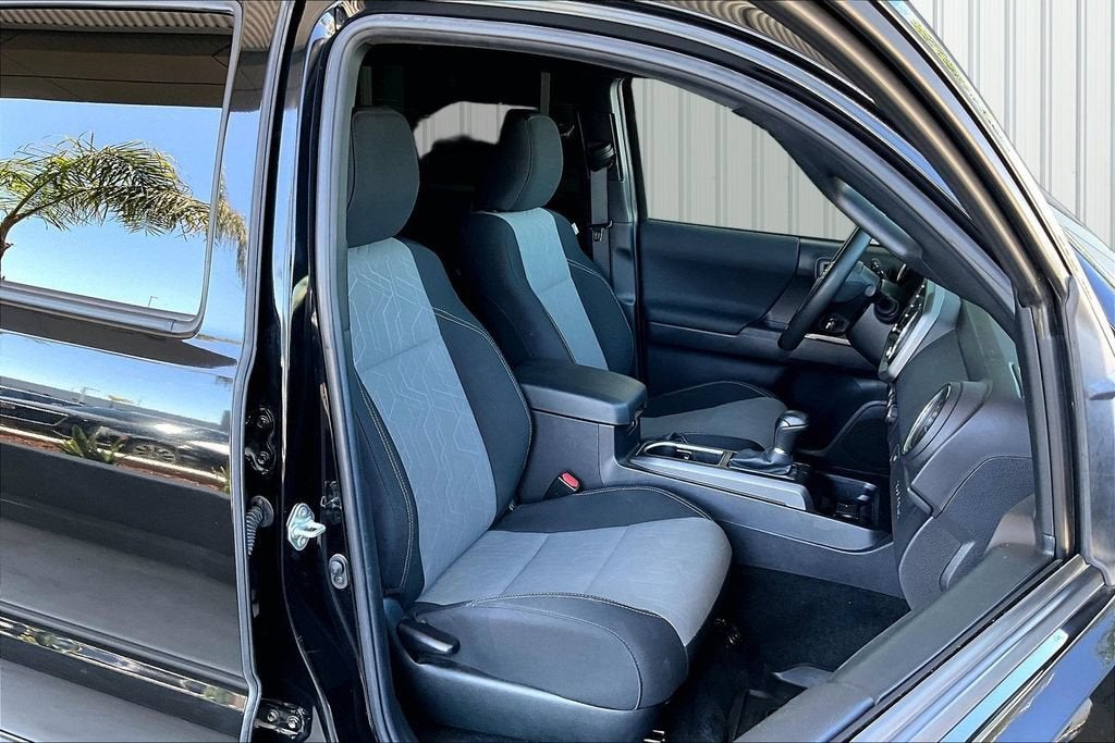 2023 Toyota Tacoma 4WD SR5