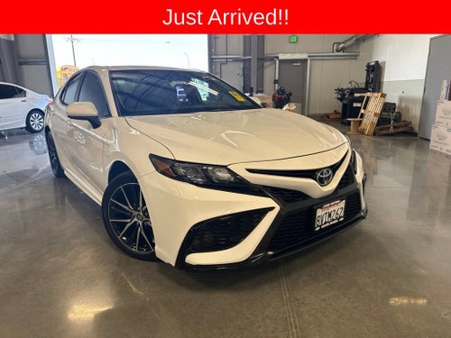 2021 Toyota Camry SE Nightshade