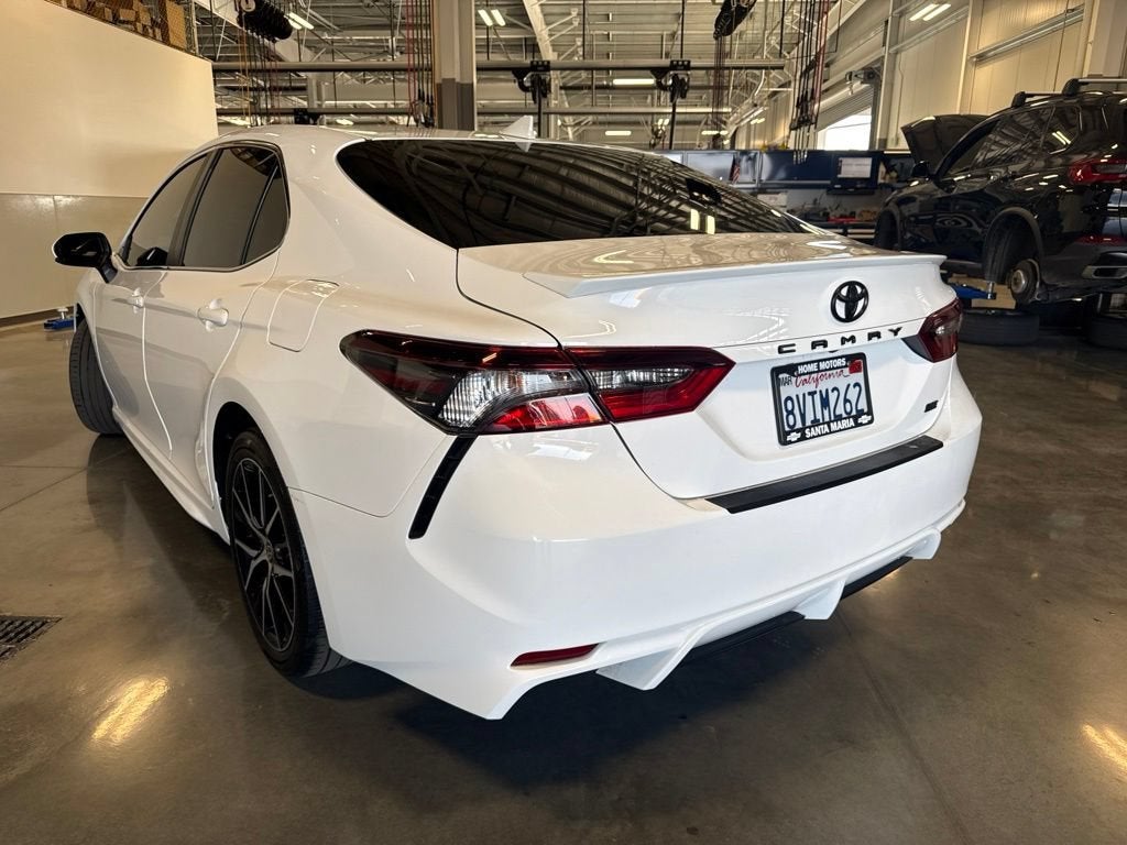 2021 Toyota Camry SE Nightshade