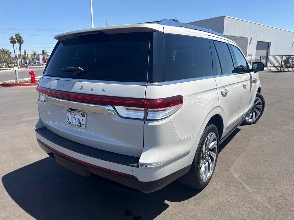 2024 Lincoln Navigator Reserve
