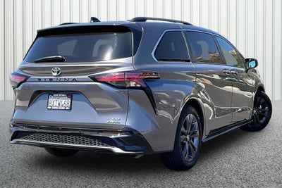 2021 Toyota Sienna XSE