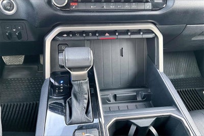 2022 Toyota Tundra 2WD SR5