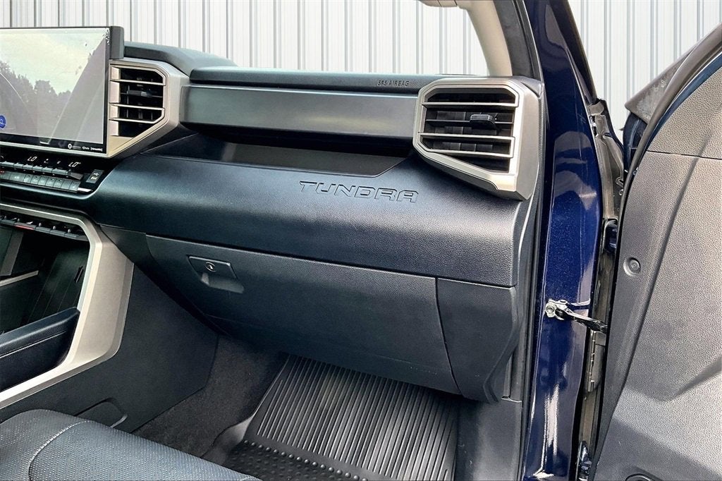 2022 Toyota Tundra 2WD SR5