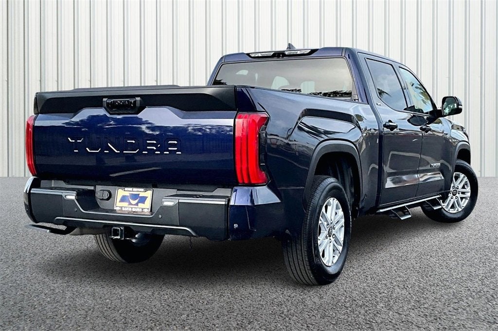 2022 Toyota Tundra 2WD SR5