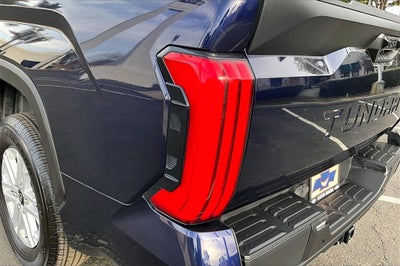 2022 Toyota Tundra 2WD SR5