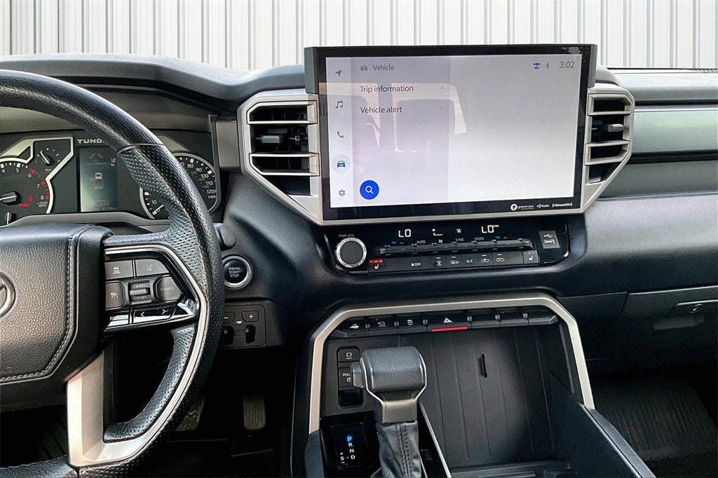 2022 Toyota Tundra 2WD SR5