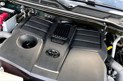 2022 Toyota Tundra 2WD SR5