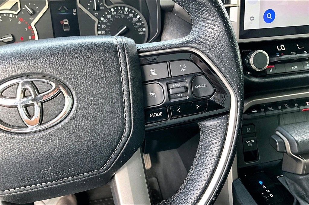 2022 Toyota Tundra 2WD SR5