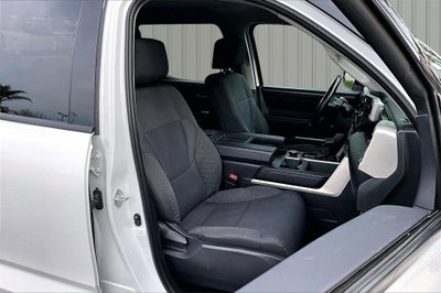 2022 Toyota Tundra 4WD SR5