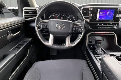 2022 Toyota Tundra 4WD SR5