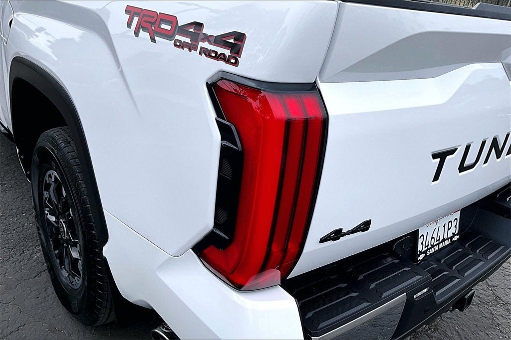 2022 Toyota Tundra 4WD SR5