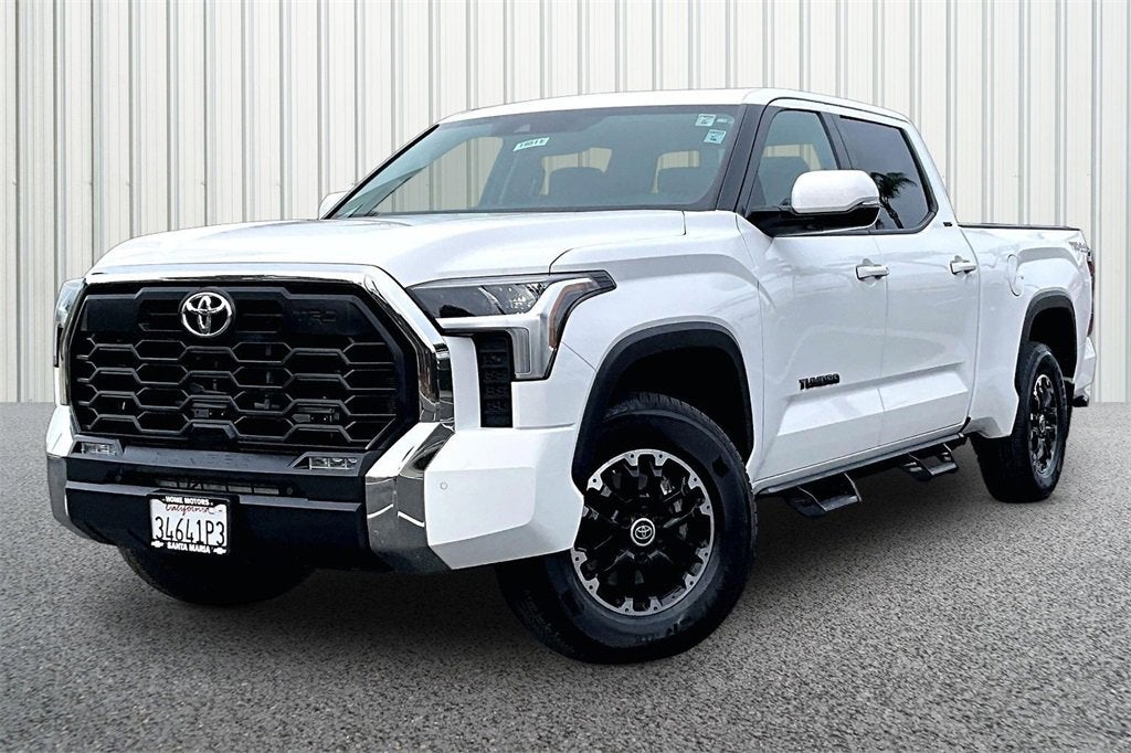 2022 Toyota Tundra 4WD SR5