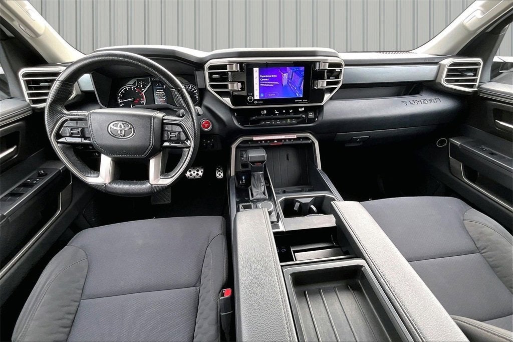 2022 Toyota Tundra 4WD SR5