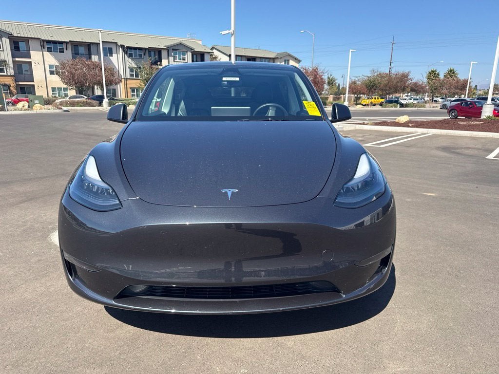2025 Tesla Model Y Long Range