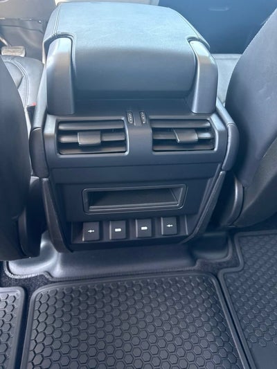 2020 Land Rover Defender HSE