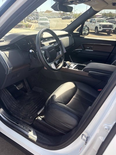 2023 Land Rover Range Rover SE