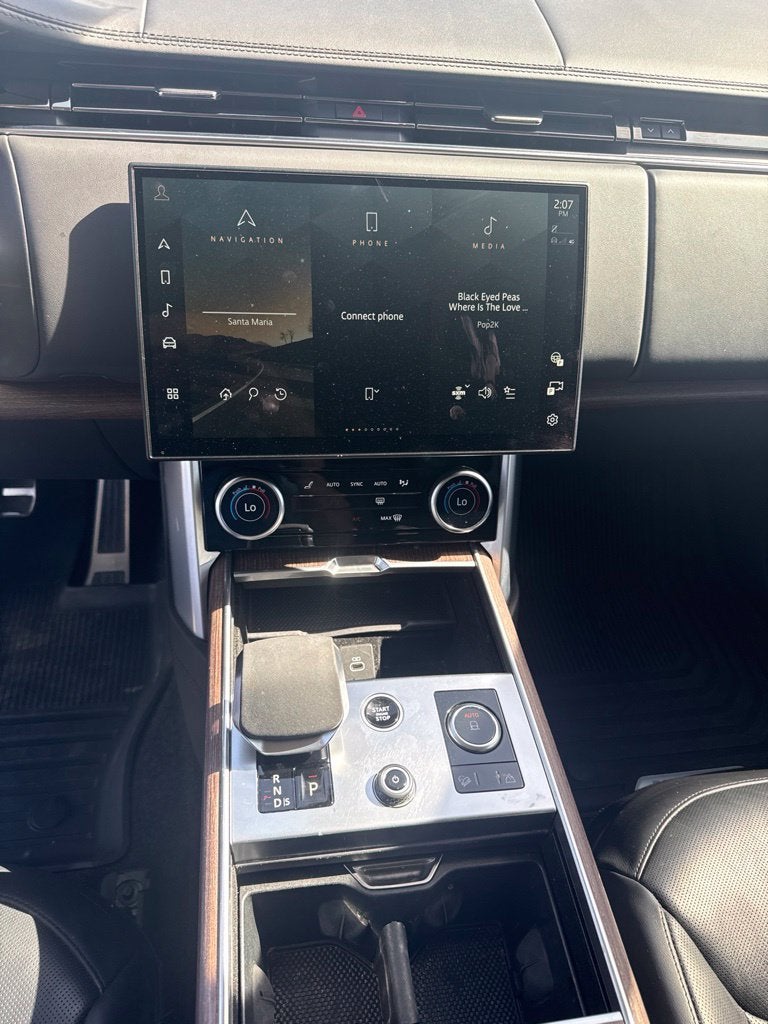 2023 Land Rover Range Rover SE